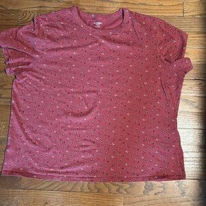 Old Navy Women's Red Floral Top